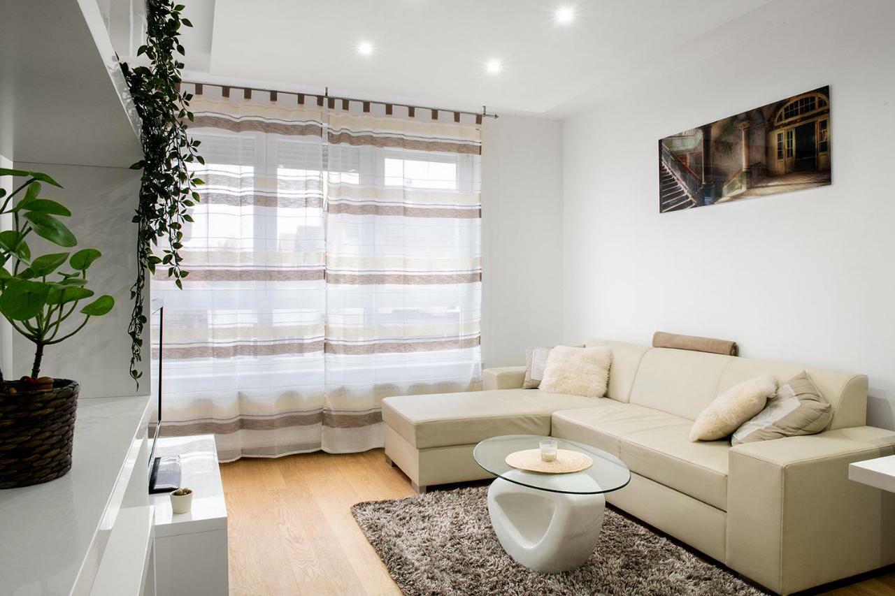 Sauna - Flexible Selfcheckins 6 - Zagreb - Garage - Electric Vehicle Ccharger - Loggia - New - Luxury - Apartments Repinc 6 Экстерьер фото