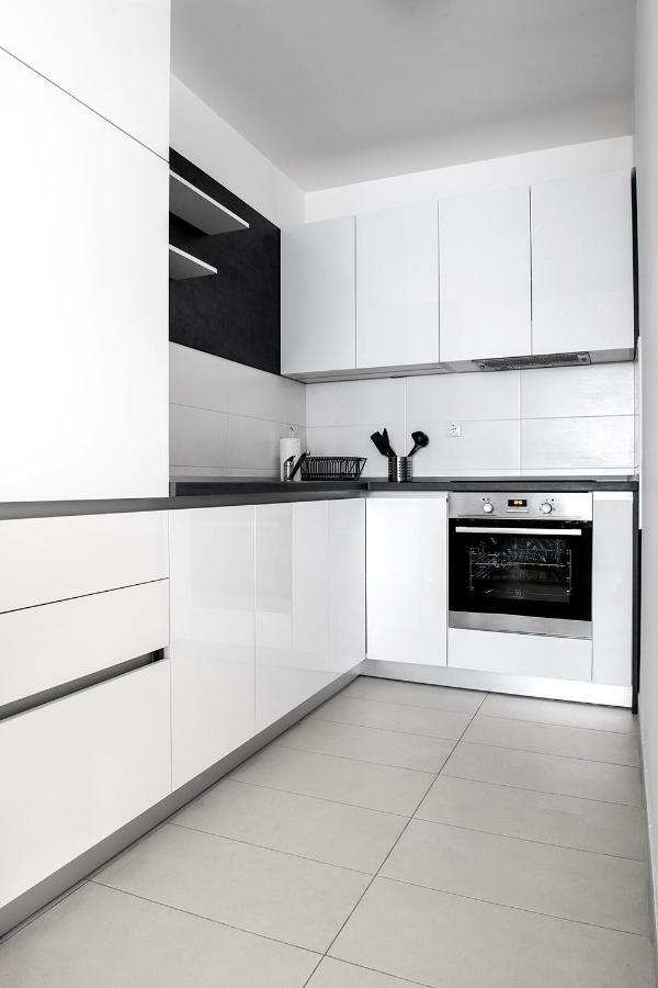 Sauna - Flexible Selfcheckins 6 - Zagreb - Garage - Electric Vehicle Ccharger - Loggia - New - Luxury - Apartments Repinc 6 Экстерьер фото